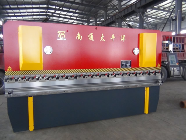 数控折弯机